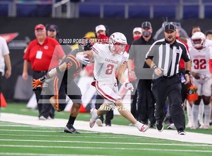 Thumbnail 2 in Carthage vs. Gilmer (UIL 4A Division 2 State Final) photogallery.
