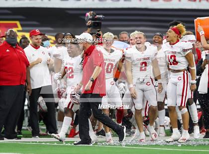 Thumbnail 2 in Carthage vs. Gilmer (UIL 4A Division 2 State Final) photogallery.