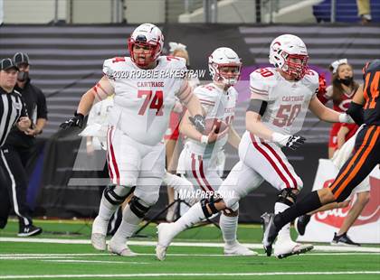 Thumbnail 2 in Carthage vs. Gilmer (UIL 4A Division 2 State Final) photogallery.