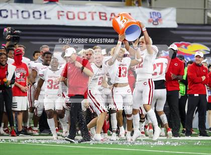 Thumbnail 1 in Carthage vs. Gilmer (UIL 4A Division 2 State Final) photogallery.