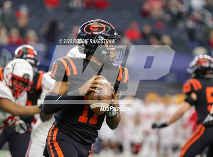 Thumbnail 2 in Carthage vs. Gilmer (UIL 4A Division 2 State Final) photogallery.