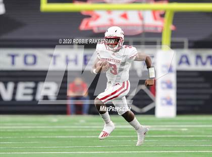 Thumbnail 3 in Carthage vs. Gilmer (UIL 4A Division 2 State Final) photogallery.
