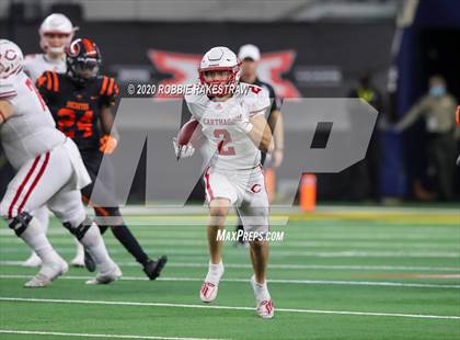 Thumbnail 2 in Carthage vs. Gilmer (UIL 4A Division 2 State Final) photogallery.