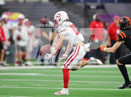 Thumbnail 1 in Carthage vs. Gilmer (UIL 4A Division 2 State Final) photogallery.