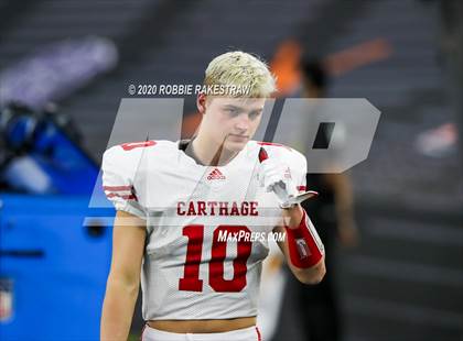 Thumbnail 2 in Carthage vs. Gilmer (UIL 4A Division 2 State Final) photogallery.