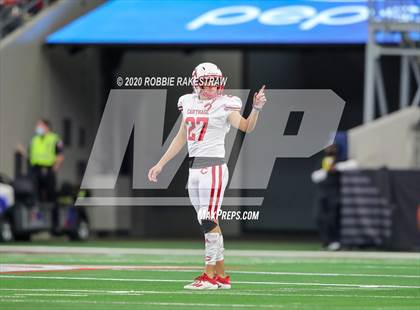 Thumbnail 2 in Carthage vs. Gilmer (UIL 4A Division 2 State Final) photogallery.