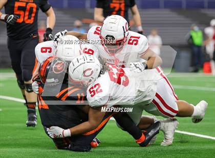 Thumbnail 2 in Carthage vs. Gilmer (UIL 4A Division 2 State Final) photogallery.