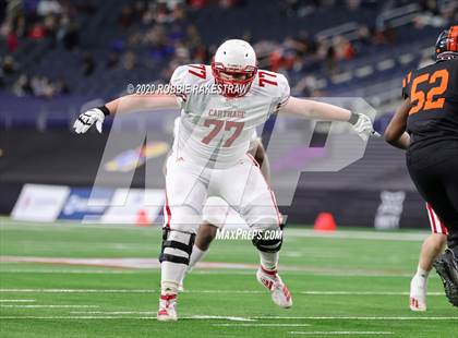Thumbnail 2 in Carthage vs. Gilmer (UIL 4A Division 2 State Final) photogallery.