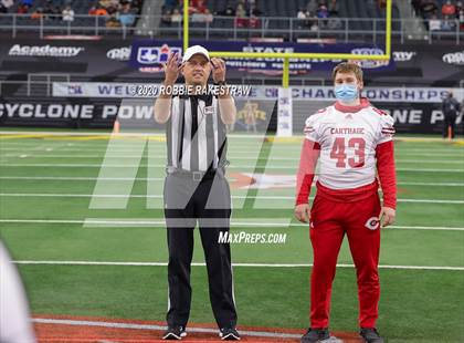 Thumbnail 2 in Carthage vs. Gilmer (UIL 4A Division 2 State Final) photogallery.