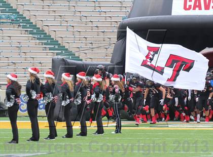 Thumbnail 3 in Lake Travis vs. Cedar Hill (UIL 5A D2 Semifinal) photogallery.