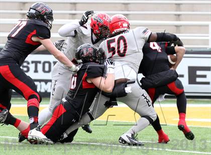 Thumbnail 3 in Lake Travis vs. Cedar Hill (UIL 5A D2 Semifinal) photogallery.