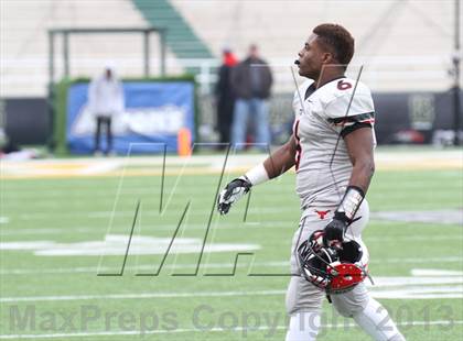 Thumbnail 2 in Lake Travis vs. Cedar Hill (UIL 5A D2 Semifinal) photogallery.