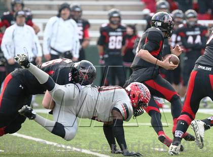 Thumbnail 1 in Lake Travis vs. Cedar Hill (UIL 5A D2 Semifinal) photogallery.