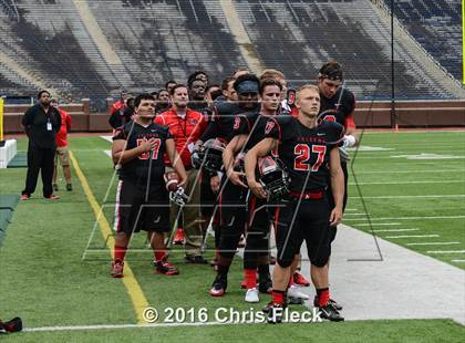 Thumbnail 2 in Harrison vs East Kentwood (Battle at the Big House) photogallery.
