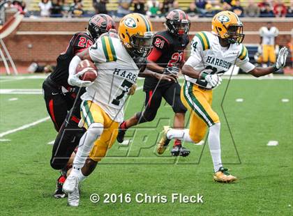 Thumbnail 2 in Harrison vs East Kentwood (Battle at the Big House) photogallery.