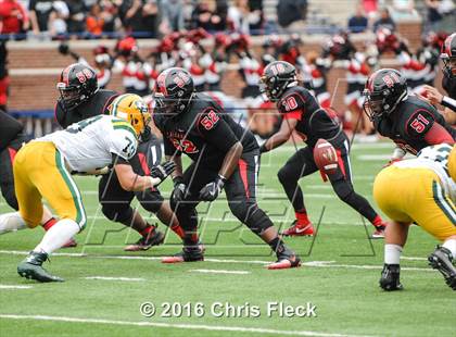 Thumbnail 3 in Harrison vs East Kentwood (Battle at the Big House) photogallery.