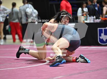 Thumbnail 2 in UIL Wrestling 5A-6A Finals (Round 1) photogallery.