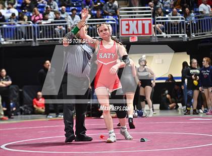 Thumbnail 1 in UIL Wrestling 5A-6A Finals (Round 1) photogallery.