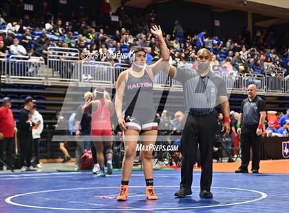 Thumbnail 3 in UIL Wrestling 5A-6A Finals (Round 1) photogallery.