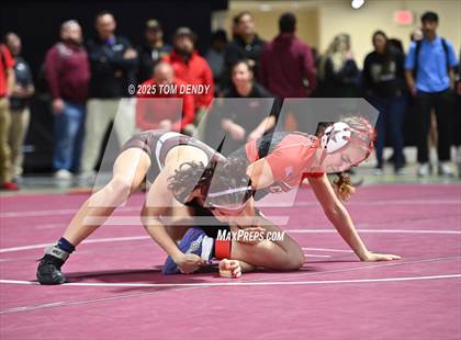Thumbnail 1 in UIL Wrestling 5A-6A Finals (Round 1) photogallery.