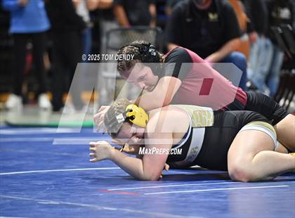 Thumbnail 1 in UIL Wrestling 5A-6A Finals (Round 1) photogallery.