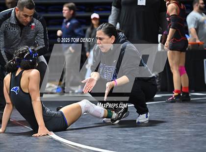 Thumbnail 3 in UIL Wrestling 5A-6A Finals (Round 1) photogallery.