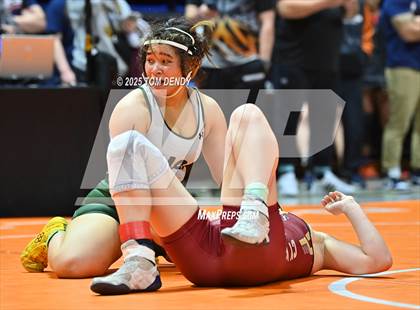 Thumbnail 3 in UIL Wrestling 5A-6A Finals (Round 1) photogallery.