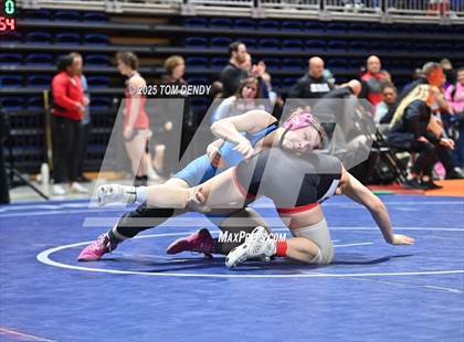 Thumbnail 1 in UIL Wrestling 5A-6A Finals (Round 1) photogallery.