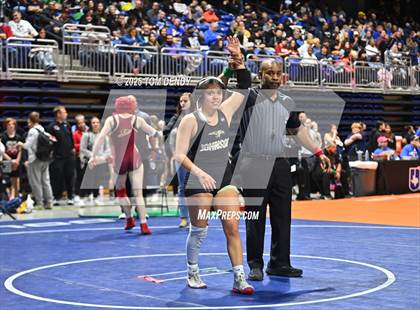 Thumbnail 2 in UIL Wrestling 5A-6A Finals (Round 1) photogallery.
