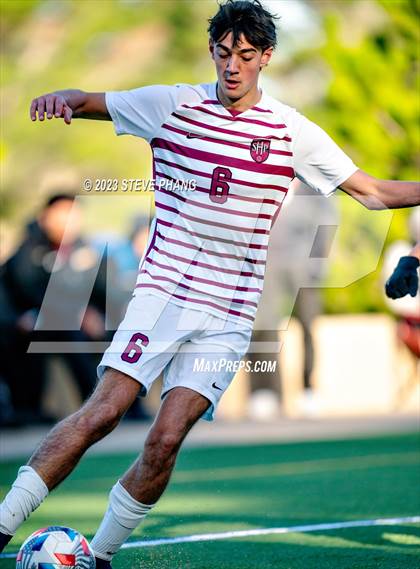 Thumbnail 2 in Laguna Creek vs. Sacred Heart Prep photogallery.