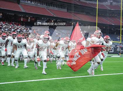 Thumbnail 1 in Katy vs. North Shore (UIL 6A Regional Playoff) photogallery.