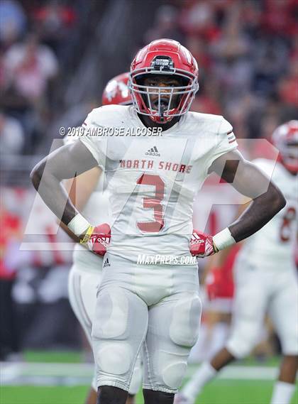 Thumbnail 1 in Katy vs. North Shore (UIL 6A Regional Playoff) photogallery.