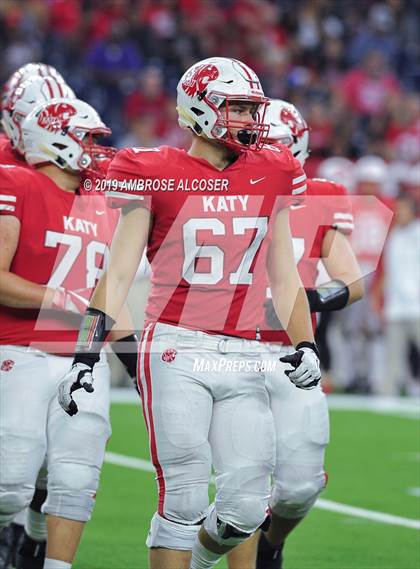 Thumbnail 2 in Katy vs. North Shore (UIL 6A Regional Playoff) photogallery.
