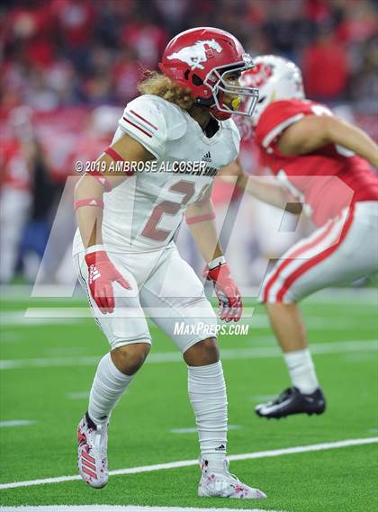 Thumbnail 3 in Katy vs. North Shore (UIL 6A Regional Playoff) photogallery.