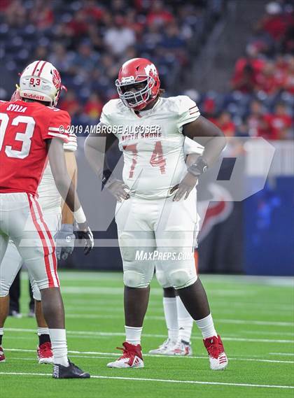 Thumbnail 3 in Katy vs. North Shore (UIL 6A Regional Playoff) photogallery.