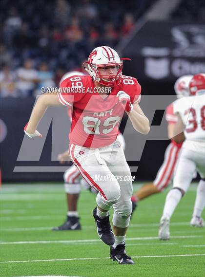 Thumbnail 3 in Katy vs. North Shore (UIL 6A Regional Playoff) photogallery.