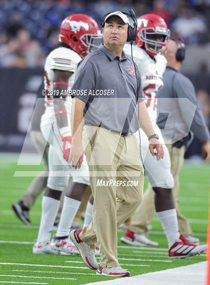 Thumbnail 1 in Katy vs. North Shore (UIL 6A Regional Playoff) photogallery.