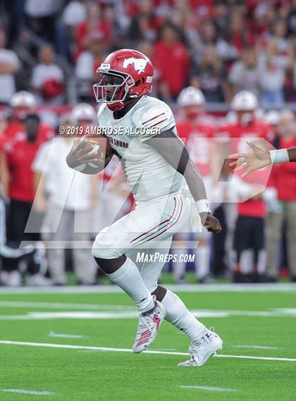 Thumbnail 3 in Katy vs. North Shore (UIL 6A Regional Playoff) photogallery.