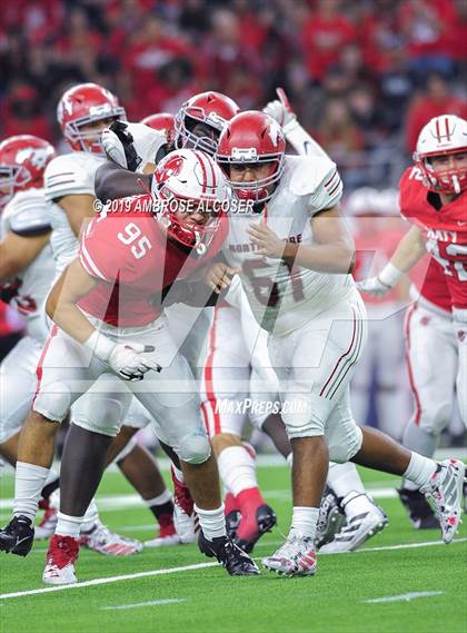 Thumbnail 3 in Katy vs. North Shore (UIL 6A Regional Playoff) photogallery.