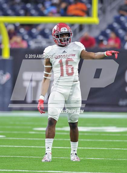 Thumbnail 2 in Katy vs. North Shore (UIL 6A Regional Playoff) photogallery.