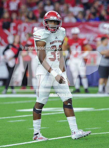 Thumbnail 1 in Katy vs. North Shore (UIL 6A Regional Playoff) photogallery.