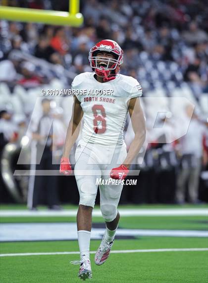 Thumbnail 2 in Katy vs. North Shore (UIL 6A Regional Playoff) photogallery.