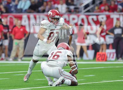 Thumbnail 2 in Katy vs. North Shore (UIL 6A Regional Playoff) photogallery.