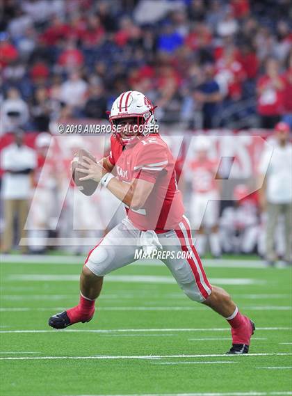 Thumbnail 1 in Katy vs. North Shore (UIL 6A Regional Playoff) photogallery.
