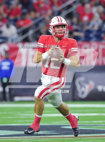Thumbnail 2 in Katy vs. North Shore (UIL 6A Regional Playoff) photogallery.