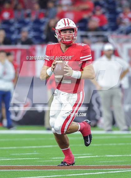 Thumbnail 2 in Katy vs. North Shore (UIL 6A Regional Playoff) photogallery.