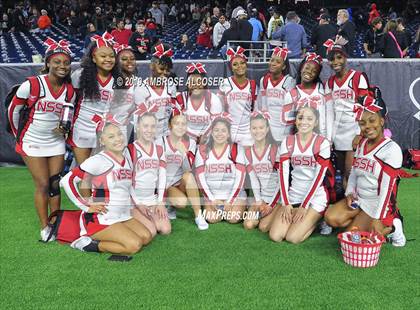 Thumbnail 3 in Katy vs. North Shore (UIL 6A Regional Playoff) photogallery.