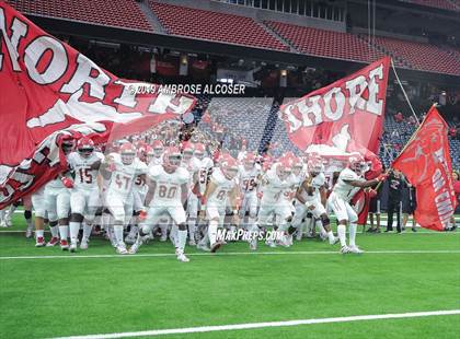 Thumbnail 3 in Katy vs. North Shore (UIL 6A Regional Playoff) photogallery.