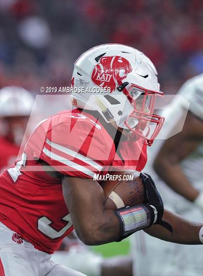 Thumbnail 1 in Katy vs. North Shore (UIL 6A Regional Playoff) photogallery.