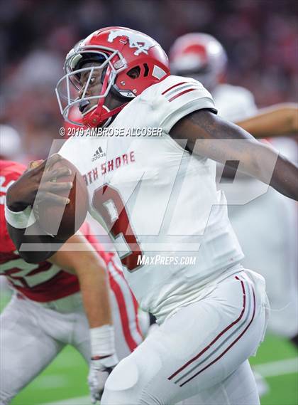 Thumbnail 2 in Katy vs. North Shore (UIL 6A Regional Playoff) photogallery.